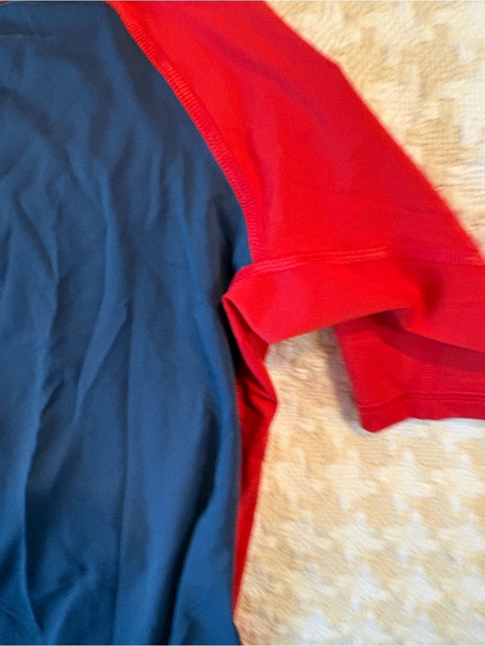 Volcom Red and Blue Short-Sleeve Rash Guard - Picture 11 of 15